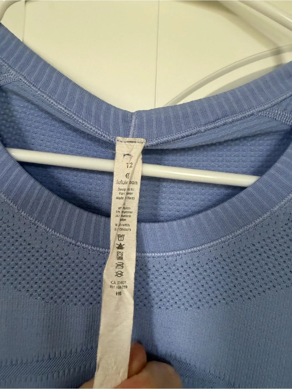 Women’s  Lululemon Long Sleeve Top size 12